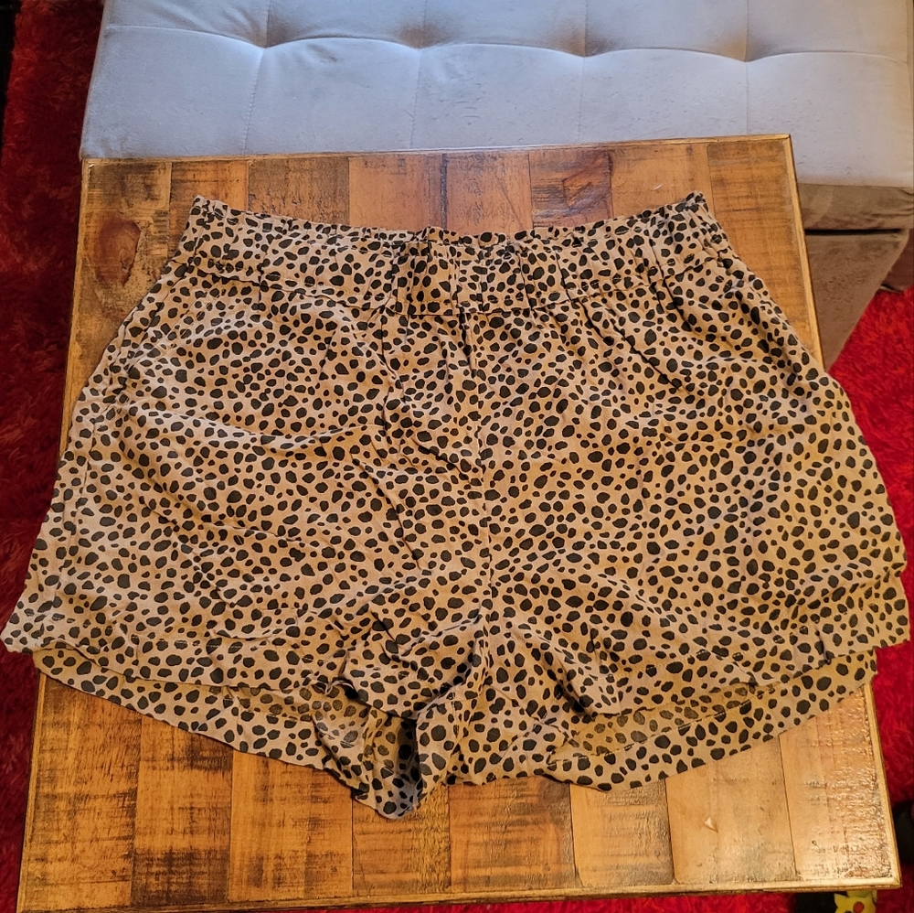 Aerie camp short